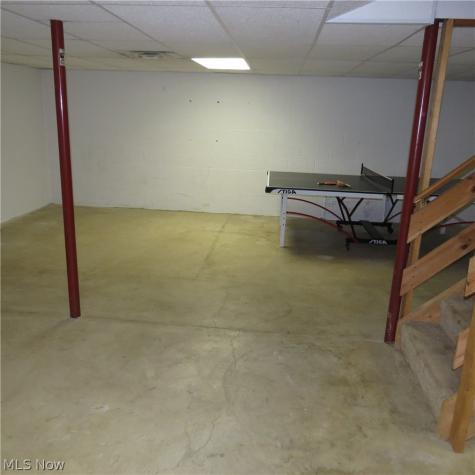 1320 Clay Road NW Dellroy OH 44620