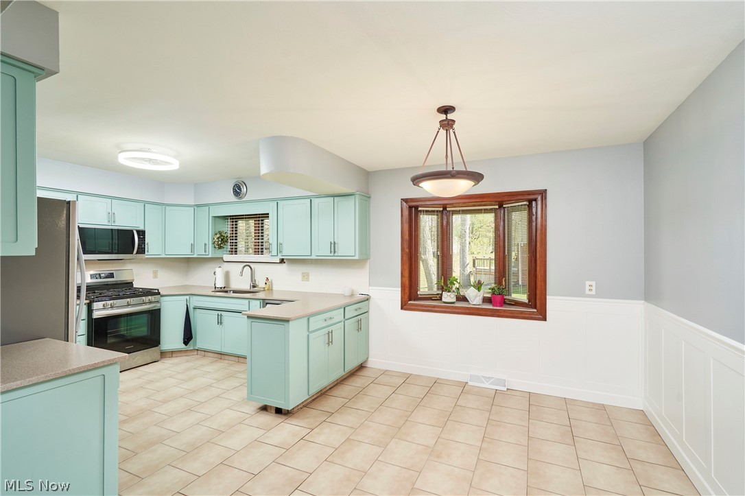1103 Owsley Road Mcdonald OH 44437