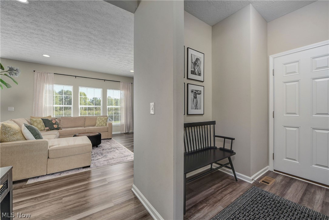 8133 Ashford Circle North Ridgeville OH 44039
