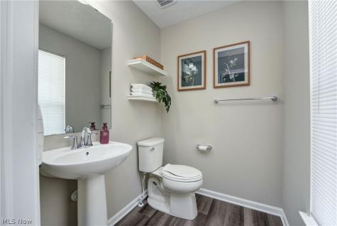 8133 Ashford Circle North Ridgeville OH 44039