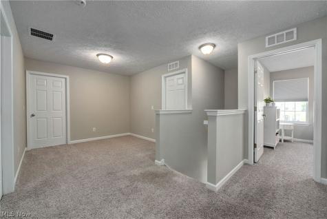 8133 Ashford Circle North Ridgeville OH 44039