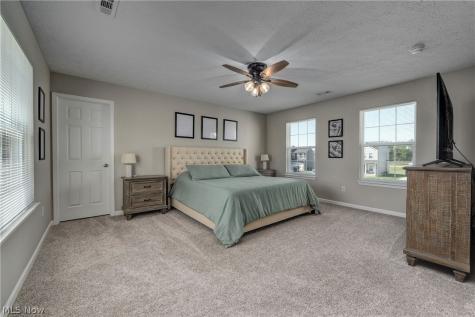 8133 Ashford Circle North Ridgeville OH 44039