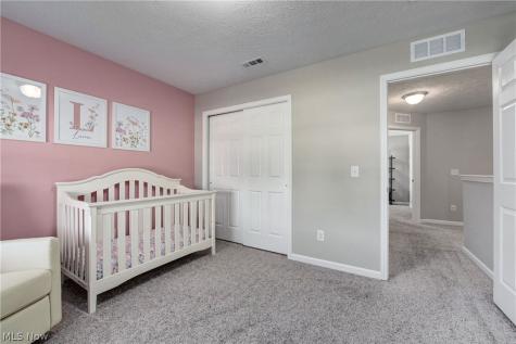 8133 Ashford Circle North Ridgeville OH 44039