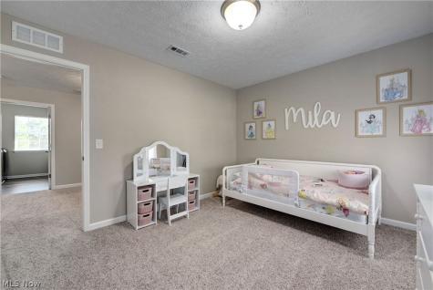 8133 Ashford Circle North Ridgeville OH 44039