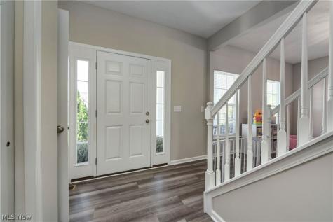8133 Ashford Circle North Ridgeville OH 44039