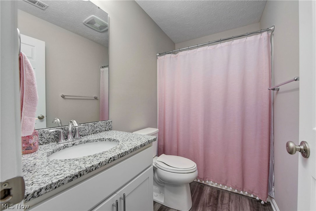 8133 Ashford Circle North Ridgeville OH 44039