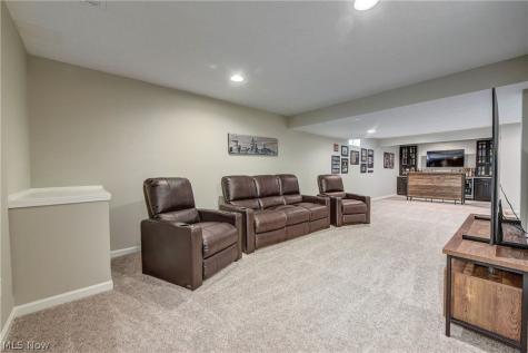 8133 Ashford Circle North Ridgeville OH 44039