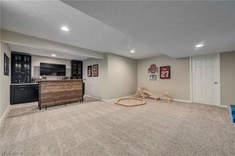 8133 Ashford Circle North Ridgeville OH 44039