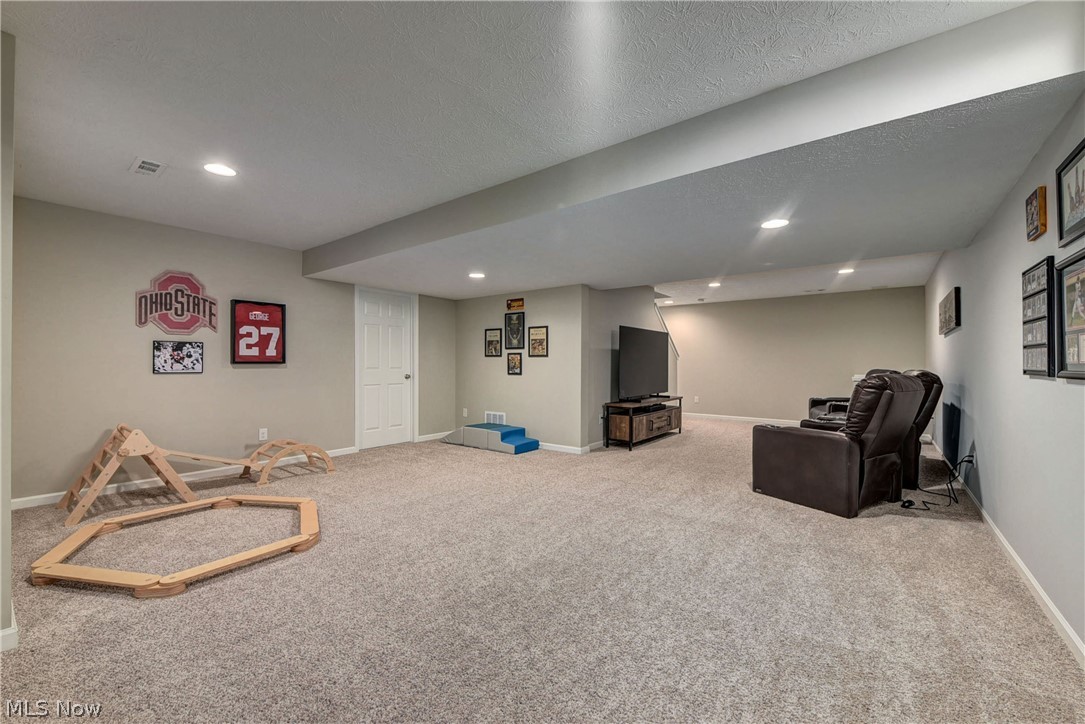 8133 Ashford Circle North Ridgeville OH 44039