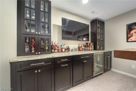 8133 Ashford Circle North Ridgeville OH 44039