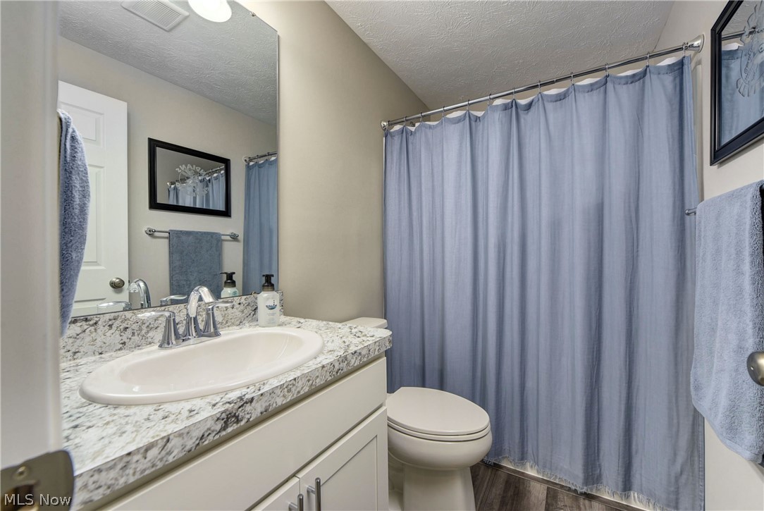 8133 Ashford Circle North Ridgeville OH 44039
