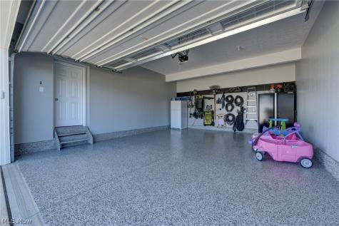 8133 Ashford Circle North Ridgeville OH 44039