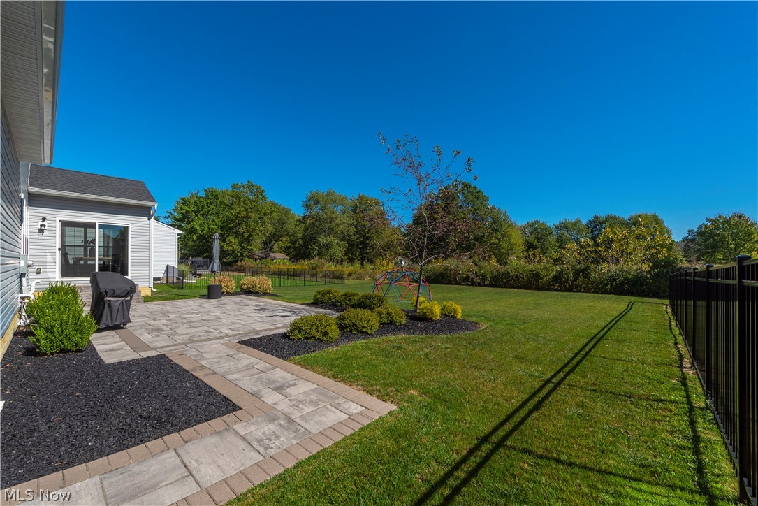 8133 Ashford Circle North Ridgeville OH 44039