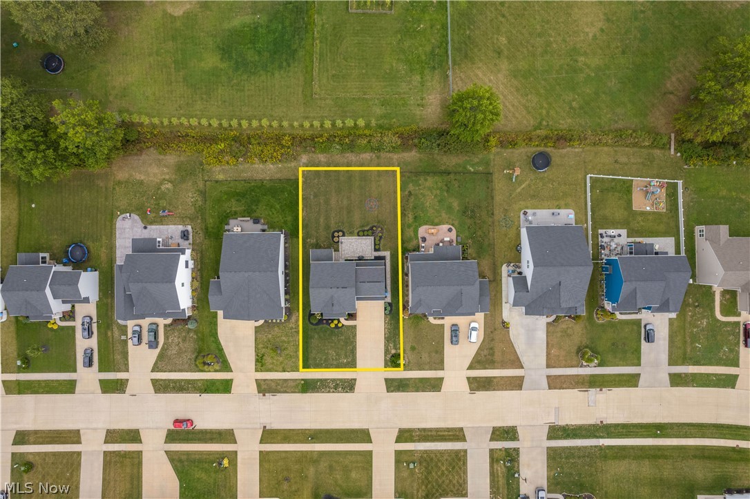 8133 Ashford Circle North Ridgeville OH 44039