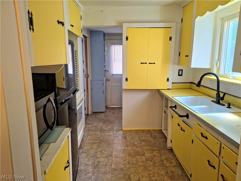 1249 E 342nd Street Eastlake OH 44095
