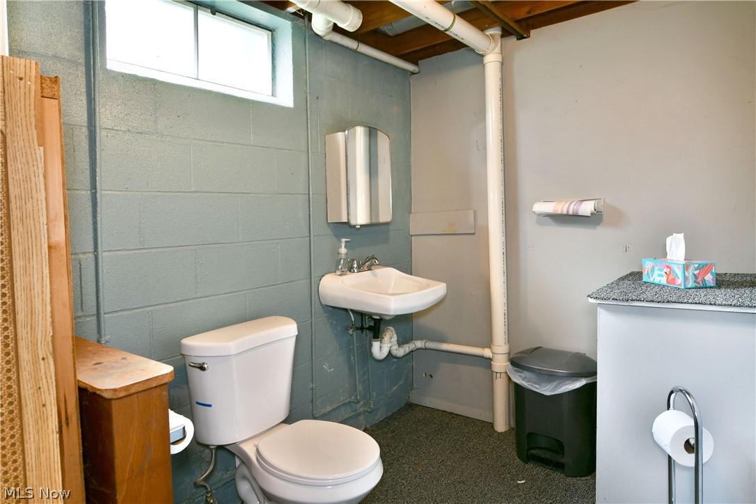 5580 Sodom Hutchings Road Farmdale OH 44417