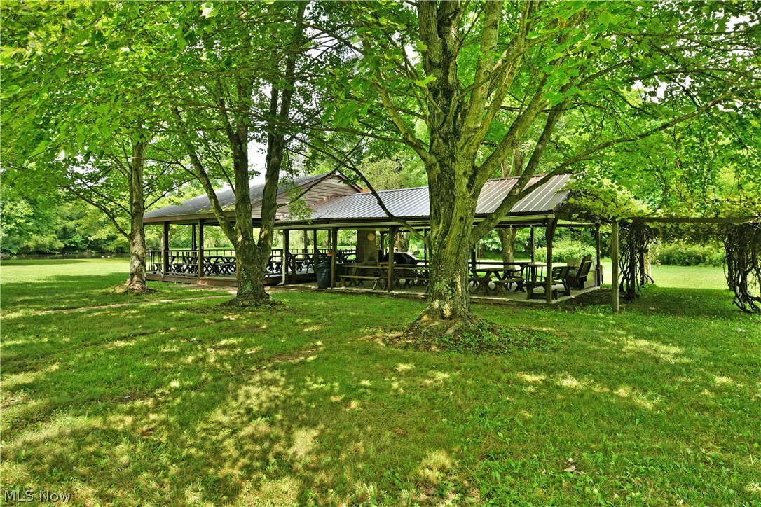 5580 Sodom Hutchings Road Farmdale OH 44417