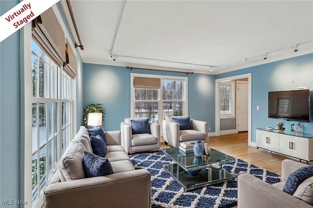 7520 Hunters Hollow Trail Novelty OH 44072