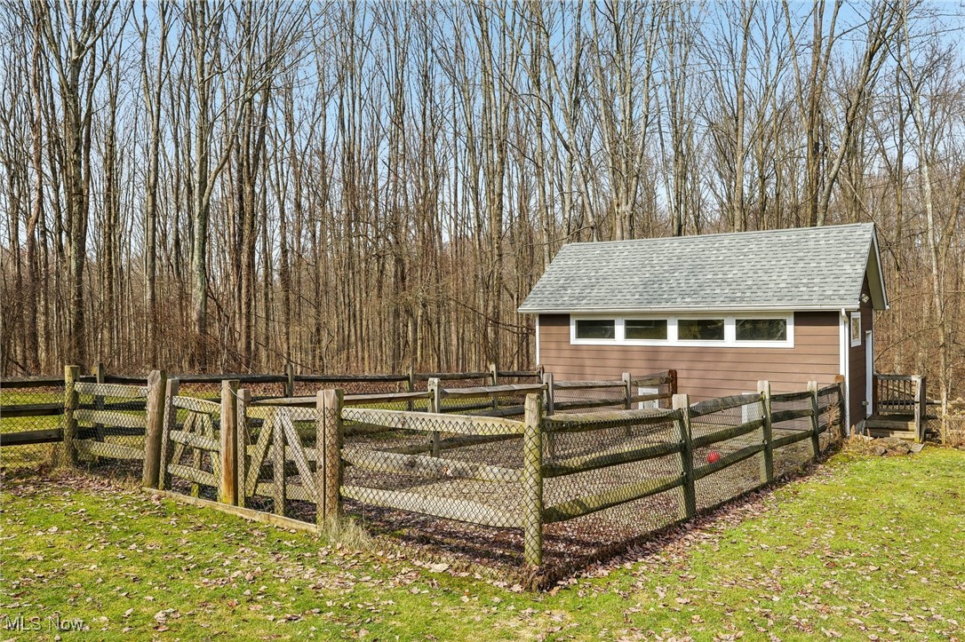 7520 Hunters Hollow Trail Novelty OH 44072