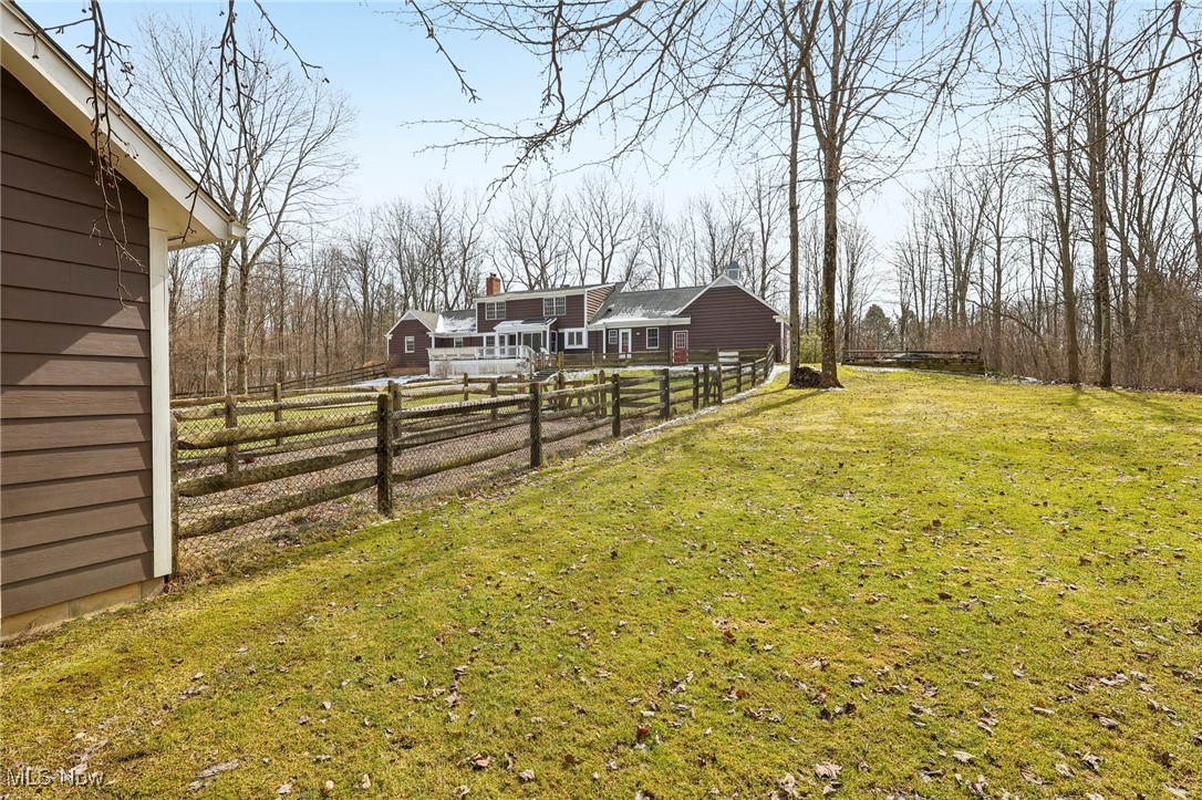 7520 Hunters Hollow Trail Novelty OH 44072