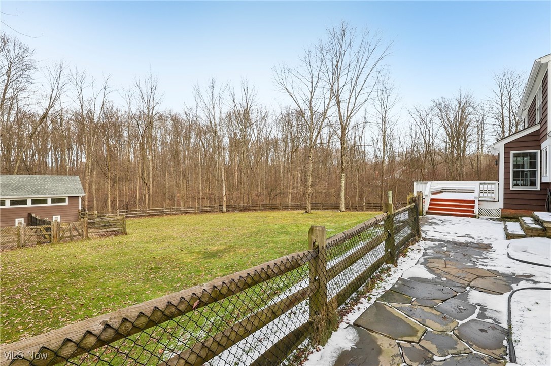 7520 Hunters Hollow Trail Novelty OH 44072