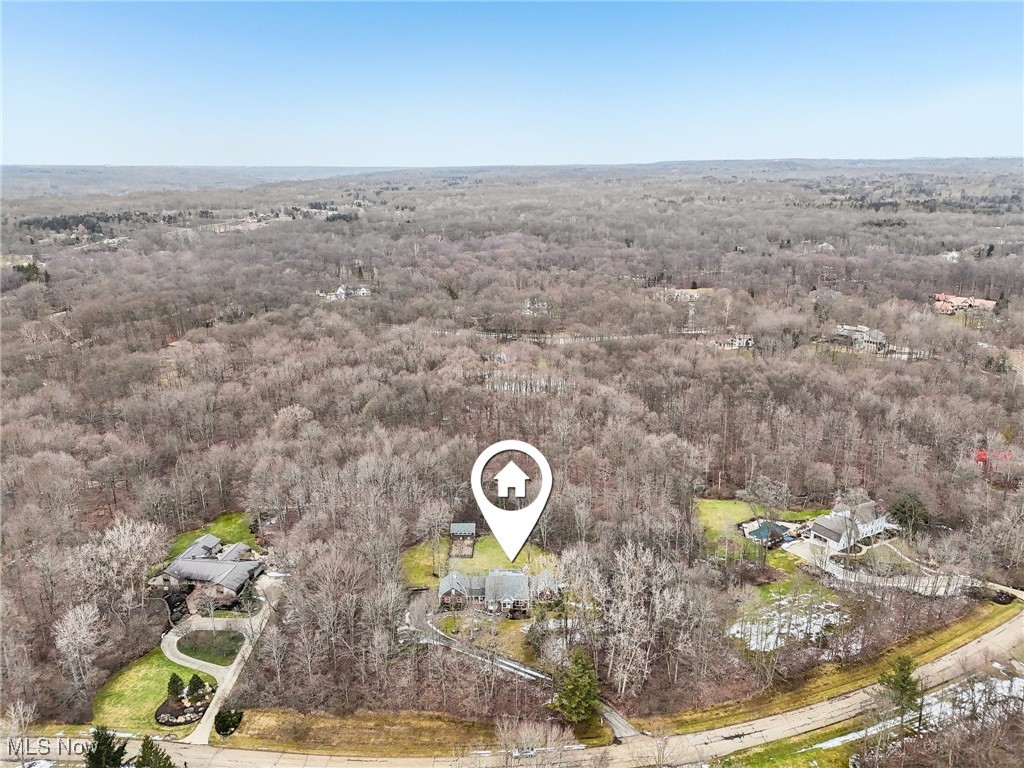 7520 Hunters Hollow Trail Novelty OH 44072