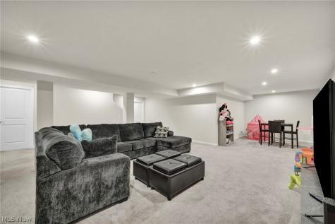 9239 Nash Lane North Ridgeville OH 44039