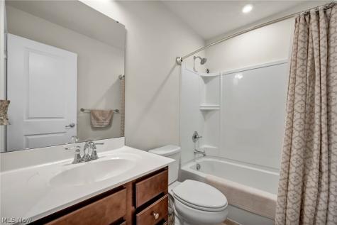 9239 Nash Lane North Ridgeville OH 44039