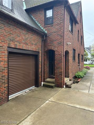 Amelia Avenue Akron OH 44302