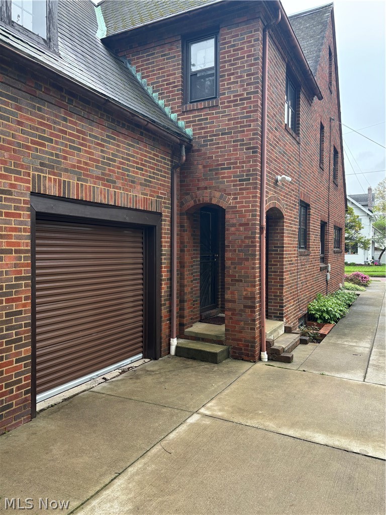 931 Amelia Avenue Akron OH 44302