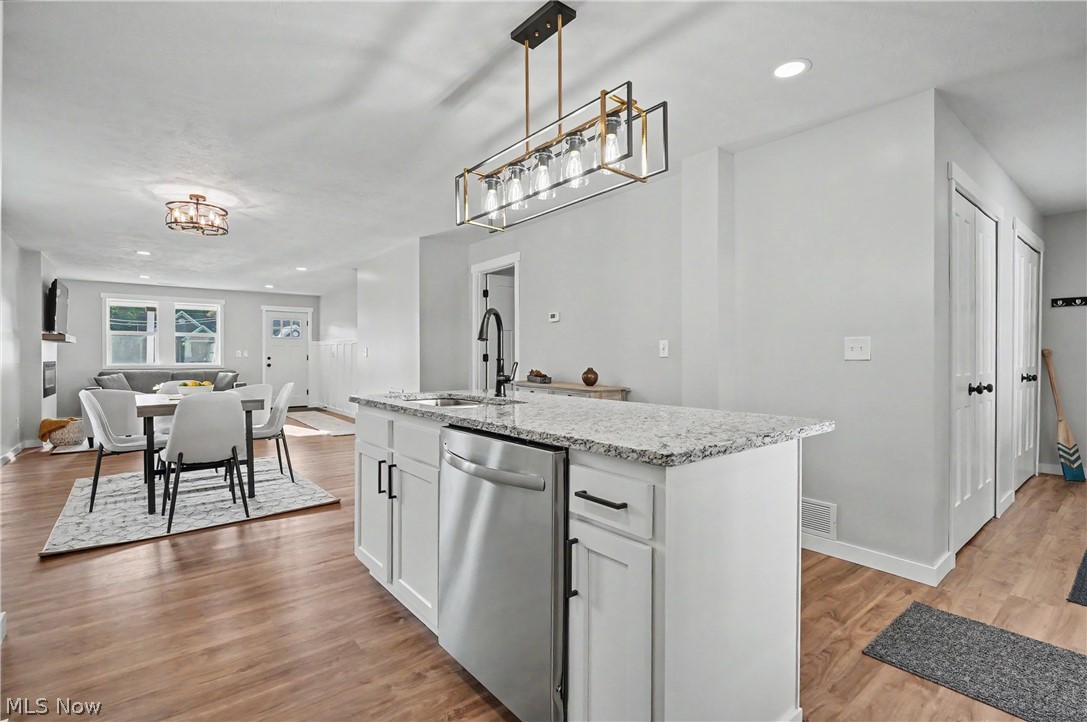 2351 Heston Drive Lake Milton OH 44429