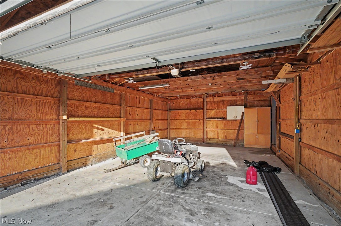 2351 Heston Drive Lake Milton OH 44429