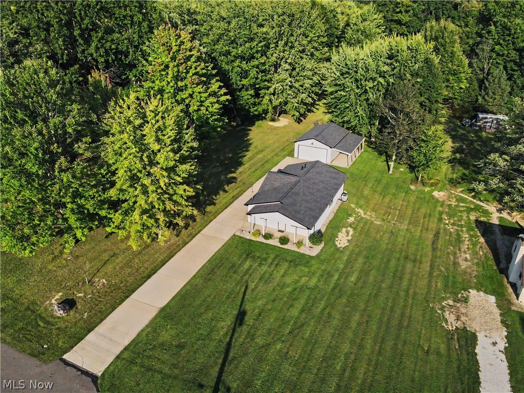 2351 Heston Drive Lake Milton OH 44429