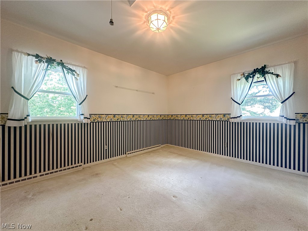2007 Silver Fox Lane Warren OH 44484