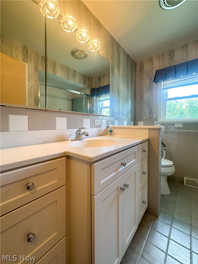 2007 Silver Fox Lane Warren OH 44484