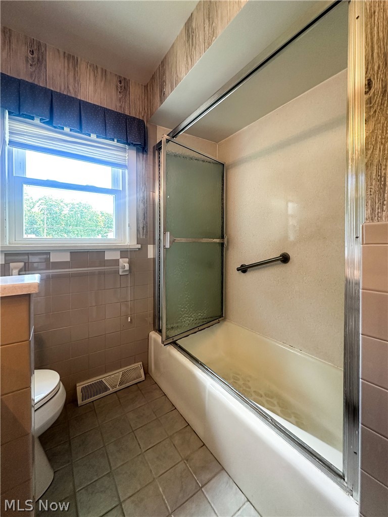 2007 Silver Fox Lane Warren OH 44484