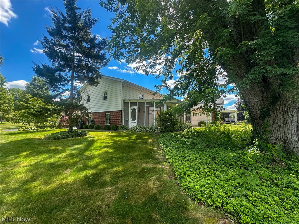 2007 Silver Fox Lane Warren OH 44484