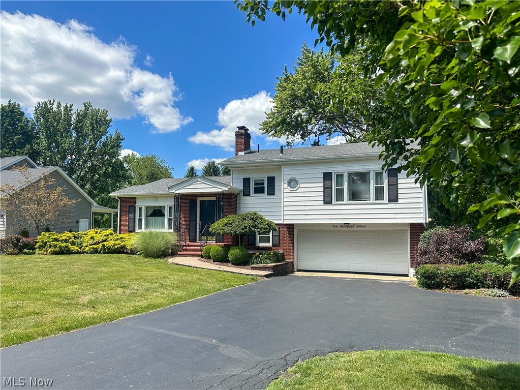 2007 Silver Fox Lane Warren OH 44484