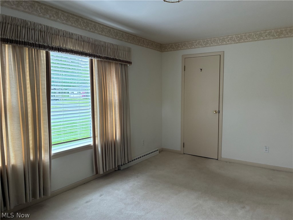 2007 Silver Fox Lane Warren OH 44484