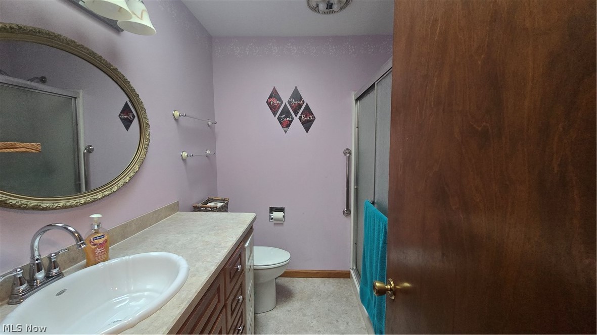 1204 Roseway Avenue SE Warren OH 44484