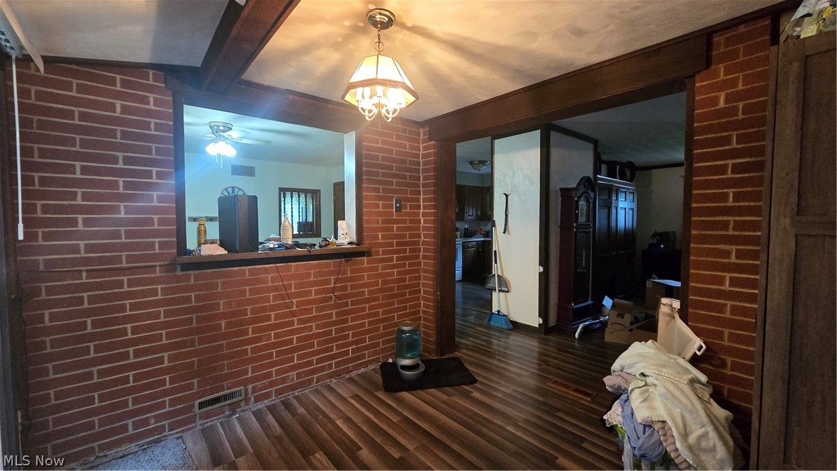 1204 Roseway Avenue SE Warren OH 44484