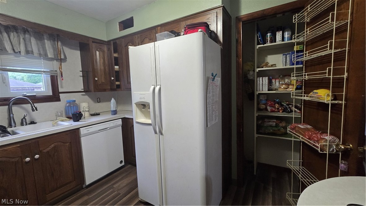 1204 Roseway Avenue SE Warren OH 44484