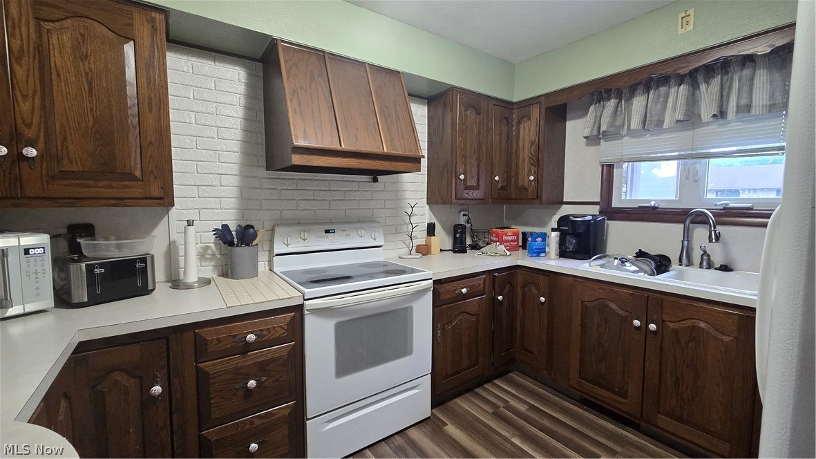 1204 Roseway Avenue SE Warren OH 44484