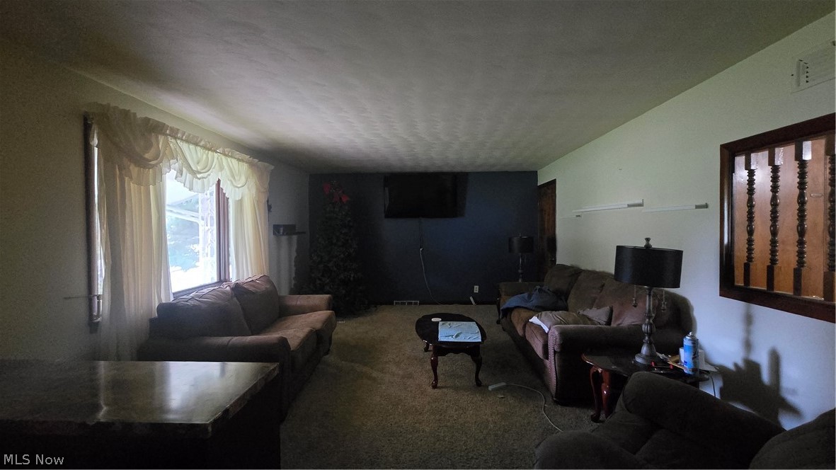 1204 Roseway Avenue SE Warren OH 44484