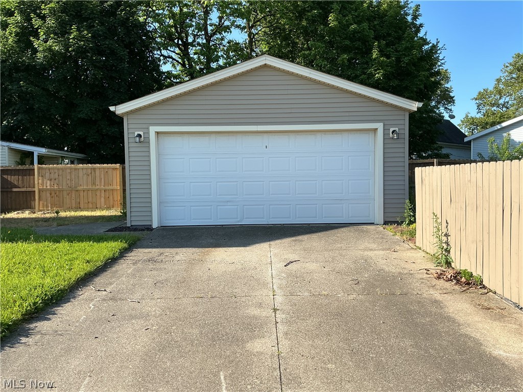 2140 W 47th Street Cleveland OH 44102