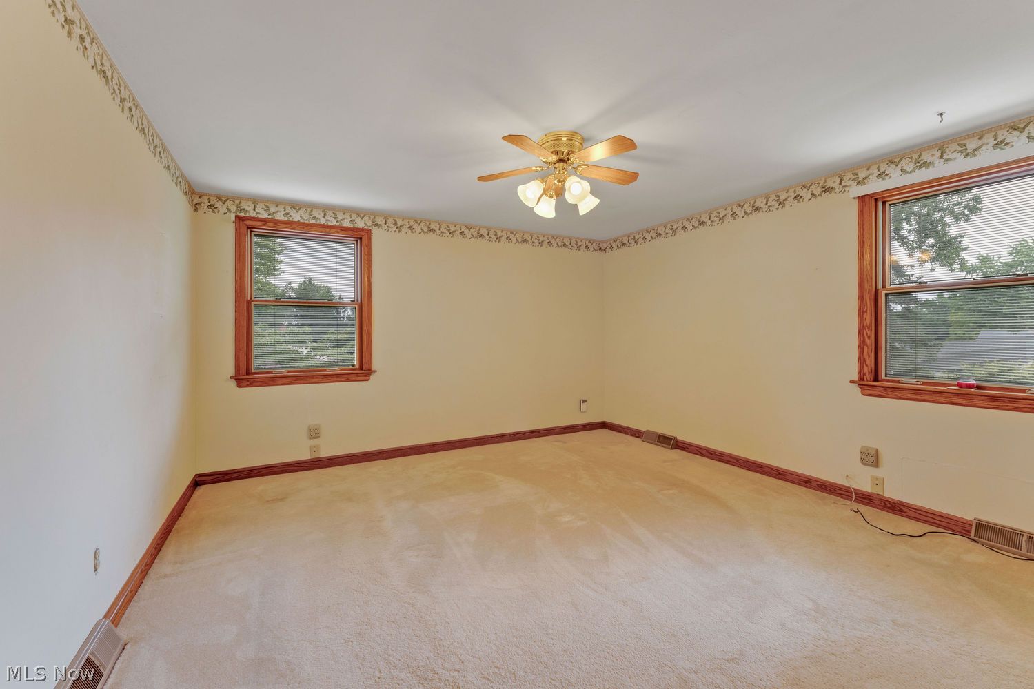 2976 Palmarie Drive Poland OH 44514
