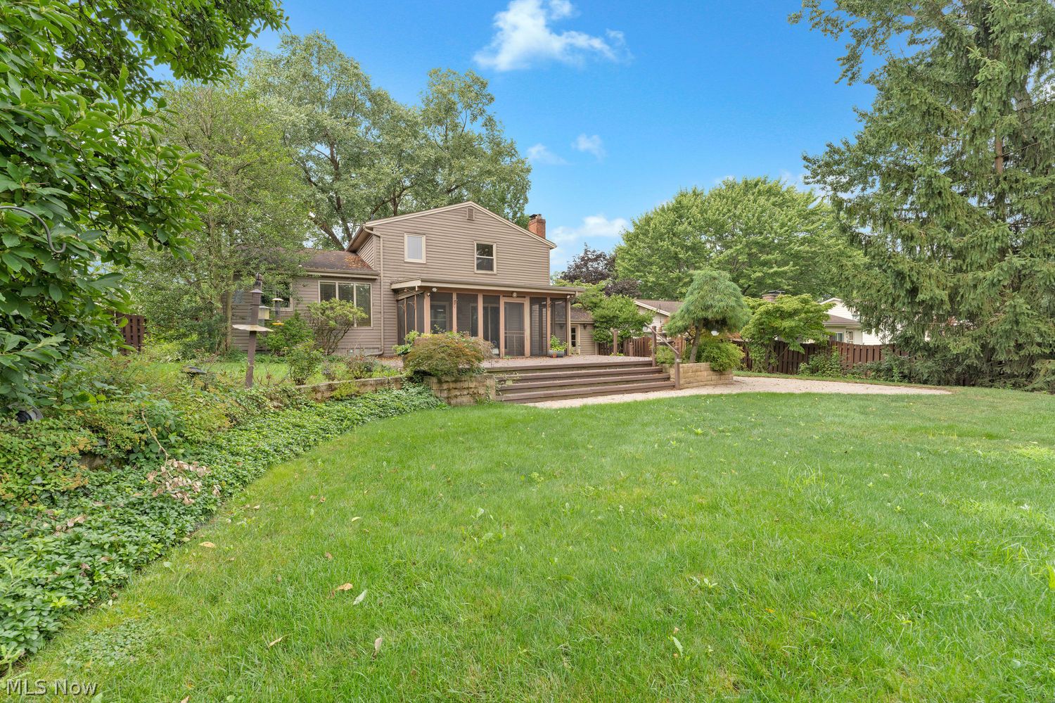 2976 Palmarie Drive Poland OH 44514