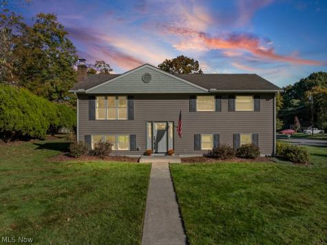 3245 Lullaby Lane Clinton OH 44216