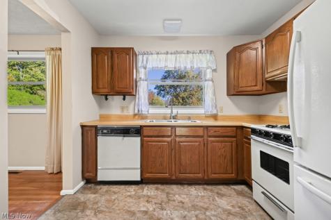 3245 Lullaby Lane Clinton OH 44216