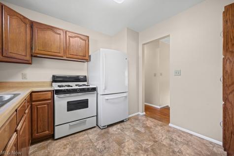 3245 Lullaby Lane Clinton OH 44216